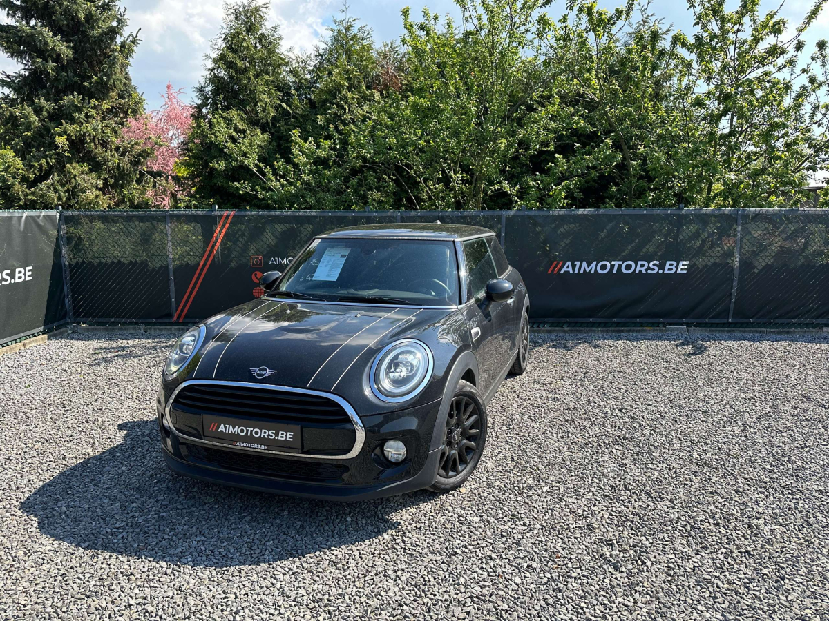 Mini Cooper - - - VERKOCHT - - - AIRCO | NAVI | MAN.